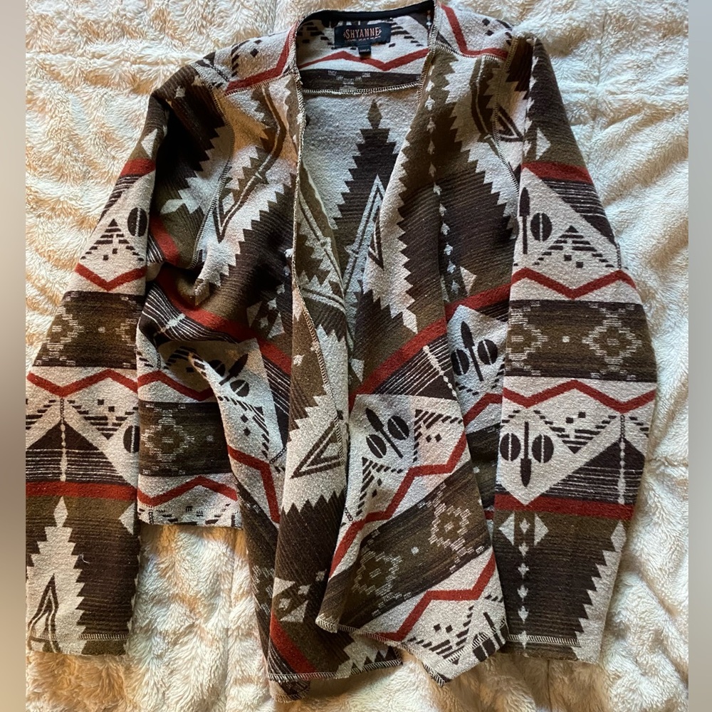 Shyanne womens cardigan